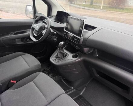 Серый Пежо Partner, объемом двигателя 1.5 л и пробегом 198 тыс. км за 13350 $, фото 8 на Automoto.ua