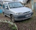 Серый Пежо Partner, объемом двигателя 1.9 л и пробегом 276 тыс. км за 2500 $, фото 1 на Automoto.ua