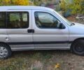 Серый Пежо Partner, объемом двигателя 1.9 л и пробегом 350 тыс. км за 2500 $, фото 1 на Automoto.ua