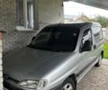 Сірий Пежо Partner, об'ємом двигуна 2 л та пробігом 312 тис. км за 3200 $, фото 1 на Automoto.ua