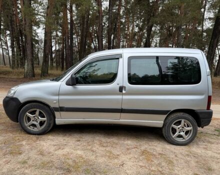 Серый Пежо Partner, объемом двигателя 2 л и пробегом 225 тыс. км за 3450 $, фото 4 на Automoto.ua