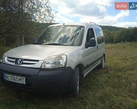 Серый Пежо Partner, объемом двигателя 2 л и пробегом 355 тыс. км за 3400 $, фото 2 на Automoto.ua