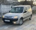 Серый Пежо Partner, объемом двигателя 2 л и пробегом 220 тыс. км за 3500 $, фото 1 на Automoto.ua