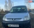 Серый Пежо Partner, объемом двигателя 1.36 л и пробегом 340 тыс. км за 3200 $, фото 1 на Automoto.ua