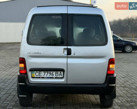 Серый Пежо Partner, объемом двигателя 1.6 л и пробегом 211 тыс. км за 3850 $, фото 19 на Automoto.ua