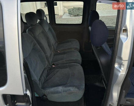 Серый Пежо Partner, объемом двигателя 1.6 л и пробегом 211 тыс. км за 3850 $, фото 35 на Automoto.ua