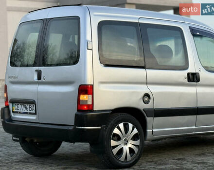 Серый Пежо Partner, объемом двигателя 1.6 л и пробегом 211 тыс. км за 3850 $, фото 23 на Automoto.ua