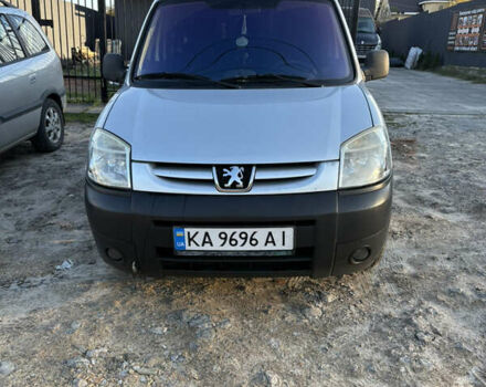Серый Пежо Partner, объемом двигателя 1.56 л и пробегом 229 тыс. км за 4800 $, фото 12 на Automoto.ua