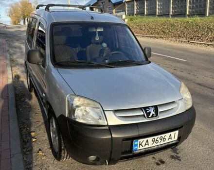 Серый Пежо Partner, объемом двигателя 1.56 л и пробегом 229 тыс. км за 4800 $, фото 8 на Automoto.ua