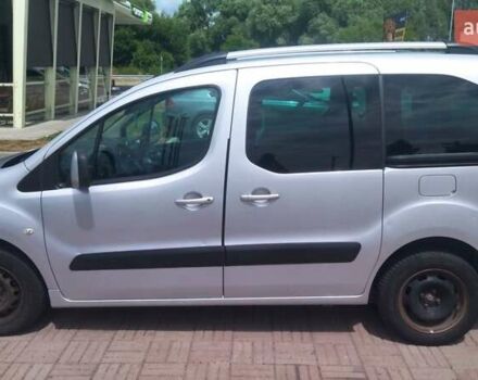 Серый Пежо Partner, объемом двигателя 1.56 л и пробегом 221 тыс. км за 6777 $, фото 2 на Automoto.ua