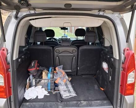 Серый Пежо Partner, объемом двигателя 1.6 л и пробегом 273 тыс. км за 7400 $, фото 4 на Automoto.ua