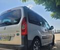 Сірий Пежо Partner, об'ємом двигуна 1.6 л та пробігом 311 тис. км за 6850 $, фото 11 на Automoto.ua