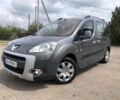 Серый Пежо Partner, объемом двигателя 1.6 л и пробегом 254 тыс. км за 7700 $, фото 1 на Automoto.ua