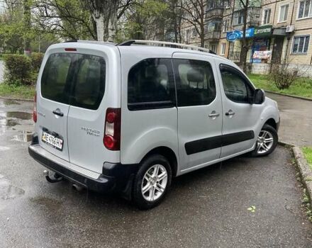 Сірий Пежо Partner, об'ємом двигуна 1.6 л та пробігом 240 тис. км за 6800 $, фото 4 на Automoto.ua