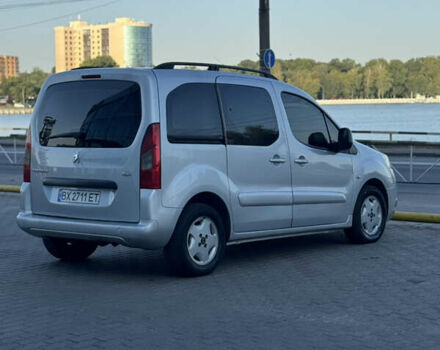 Серый Пежо Partner, объемом двигателя 1.56 л и пробегом 265 тыс. км за 6450 $, фото 69 на Automoto.ua