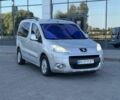 Серый Пежо Partner, объемом двигателя 1.6 л и пробегом 146 тыс. км за 2500 $, фото 16 на Automoto.ua