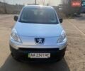 Серый Пежо Partner, объемом двигателя 1.6 л и пробегом 136 тыс. км за 7200 $, фото 1 на Automoto.ua