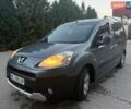 Серый Пежо Partner, объемом двигателя 1.6 л и пробегом 232 тыс. км за 6900 $, фото 1 на Automoto.ua