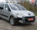 Серый Пежо Partner, объемом двигателя 1.6 л и пробегом 230 тыс. км за 8200 $, фото 1 на Automoto.ua