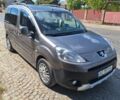 Серый Пежо Partner, объемом двигателя 1.6 л и пробегом 232 тыс. км за 6739 $, фото 1 на Automoto.ua