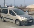 Сірий Пежо Partner, об'ємом двигуна 1.56 л та пробігом 383 тис. км за 5000 $, фото 2 на Automoto.ua