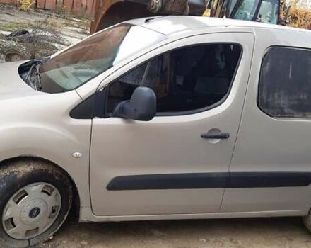 Сірий Пежо Partner, об'ємом двигуна 1.56 л та пробігом 383 тис. км за 5000 $, фото 5 на Automoto.ua