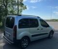 Серый Пежо Partner, объемом двигателя 1.6 л и пробегом 260 тыс. км за 8700 $, фото 1 на Automoto.ua