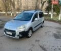 Серый Пежо Partner, объемом двигателя 1.56 л и пробегом 236 тыс. км за 8300 $, фото 1 на Automoto.ua