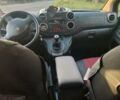 Серый Пежо Partner, объемом двигателя 1.56 л и пробегом 190 тыс. км за 8850 $, фото 11 на Automoto.ua