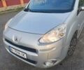 Серый Пежо Partner, объемом двигателя 1.56 л и пробегом 190 тыс. км за 8850 $, фото 6 на Automoto.ua