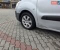 Серый Пежо Partner, объемом двигателя 1.56 л и пробегом 174 тыс. км за 8000 $, фото 8 на Automoto.ua