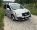 Серый Пежо Partner, объемом двигателя 1.6 л и пробегом 198 тыс. км за 7300 $, фото 1 на Automoto.ua