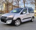 Серый Пежо Partner, объемом двигателя 0 л и пробегом 254 тыс. км за 9300 $, фото 1 на Automoto.ua