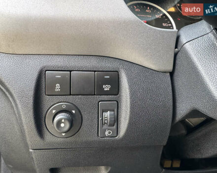 Серый Пежо Partner, объемом двигателя 1.56 л и пробегом 213 тыс. км за 12500 $, фото 10 на Automoto.ua