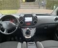 Серый Пежо Partner, объемом двигателя 1.6 л и пробегом 204 тыс. км за 5780 $, фото 9 на Automoto.ua