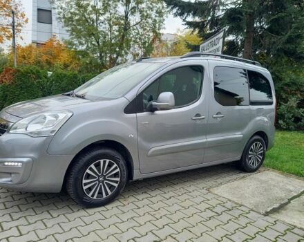 Серый Пежо Partner, объемом двигателя 1.2 л и пробегом 134 тыс. км за 6300 $, фото 17 на Automoto.ua