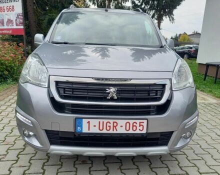 Серый Пежо Partner, объемом двигателя 1.2 л и пробегом 134 тыс. км за 6300 $, фото 2 на Automoto.ua