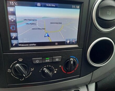 Серый Пежо Partner, объемом двигателя 1.2 л и пробегом 134 тыс. км за 6300 $, фото 10 на Automoto.ua