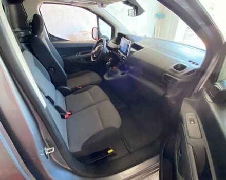 Серый Пежо Partner, объемом двигателя 1.5 л и пробегом 69 тыс. км за 16800 $, фото 40 на Automoto.ua