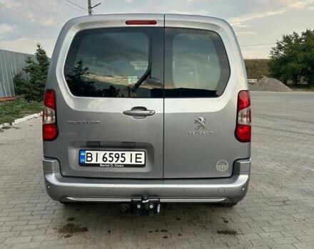 Серый Пежо Partner, объемом двигателя 1.5 л и пробегом 69 тыс. км за 16800 $, фото 7 на Automoto.ua