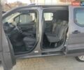 Сірий Пежо Partner, об'ємом двигуна 1.5 л та пробігом 30 тис. км за 19950 $, фото 4 на Automoto.ua
