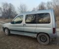 Серый Пежо Partner, объемом двигателя 1.6 л и пробегом 379 тыс. км за 2500 $, фото 5 на Automoto.ua