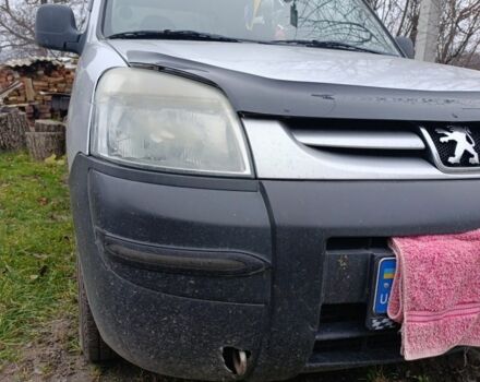Сірий Пежо Partner, об'ємом двигуна 2 л та пробігом 320 тис. км за 3350 $, фото 1 на Automoto.ua