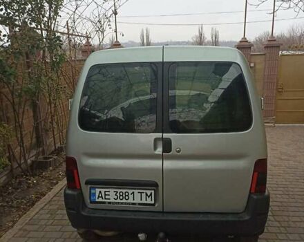 Сірий Пежо Partner, об'ємом двигуна 1.4 л та пробігом 511 тис. км за 4100 $, фото 6 на Automoto.ua