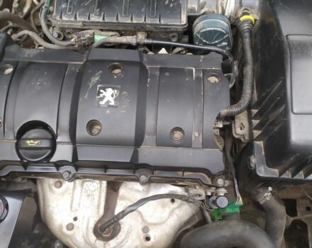 Серый Пежо Partner, объемом двигателя 1.6 л и пробегом 323 тыс. км за 4200 $, фото 1 на Automoto.ua