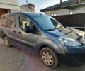 Серый Пежо Partner, объемом двигателя 1.6 л и пробегом 400 тыс. км за 4500 $, фото 1 на Automoto.ua