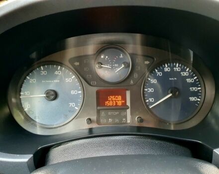 Серый Пежо Partner, объемом двигателя 1.6 л и пробегом 158 тыс. км за 8500 $, фото 15 на Automoto.ua