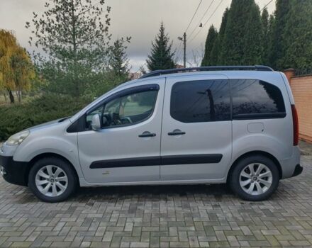 Серый Пежо Partner, объемом двигателя 1.6 л и пробегом 158 тыс. км за 8500 $, фото 1 на Automoto.ua