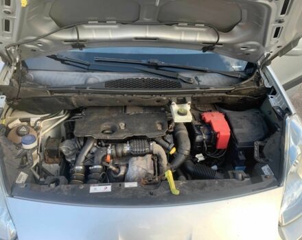 Сірий Пежо Partner, об'ємом двигуна 1.6 л та пробігом 237 тис. км за 9000 $, фото 8 на Automoto.ua