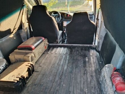 Пежо Partner 1998 в Днепре (Днепропетровске) на Automoto.ua Серый Пежо Partner, объемом двигателя 1.9 л и пробегом 460 тыс. км за 2500 $, фото 1 на Automoto.ua